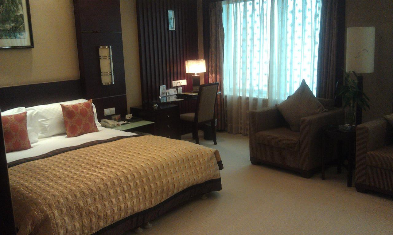Howard Johnson Wyndham Leonora Plzaz Shanghai Exterior foto